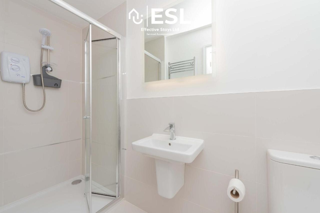Studio 2, Second Floor Town Centre Apartment Шрусбери Экстерьер фото
